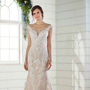 D2616 Essense of Australia  🤍👰🏼‍♀️ SIZE 14
